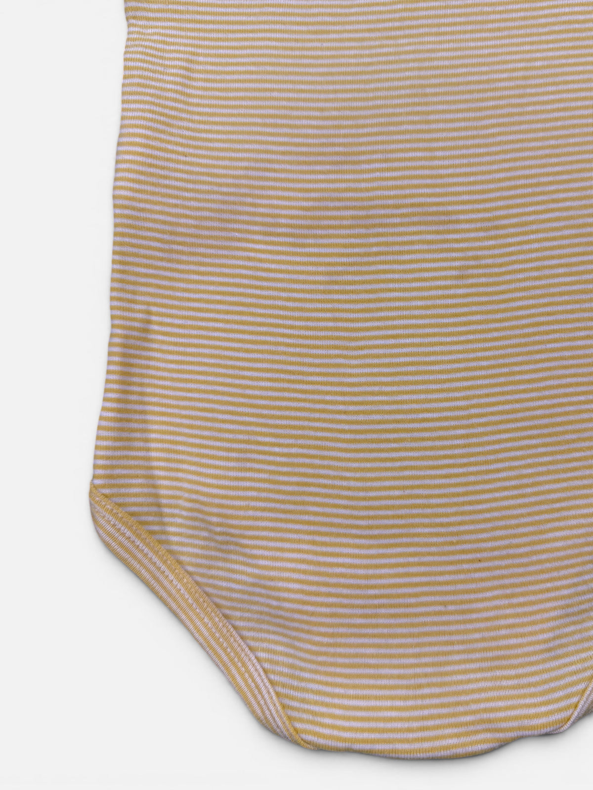 Petit Bateau Kurzarmbody aus Baumwolle, Gelb-Weiß gestreift