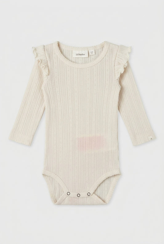 Lil' Atelier Langarmbody in Creme mit Ajour-Struktur