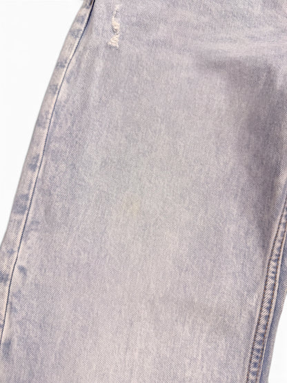 H&M Sraight Leg Jeans in Hellblau mit Worn-Details
