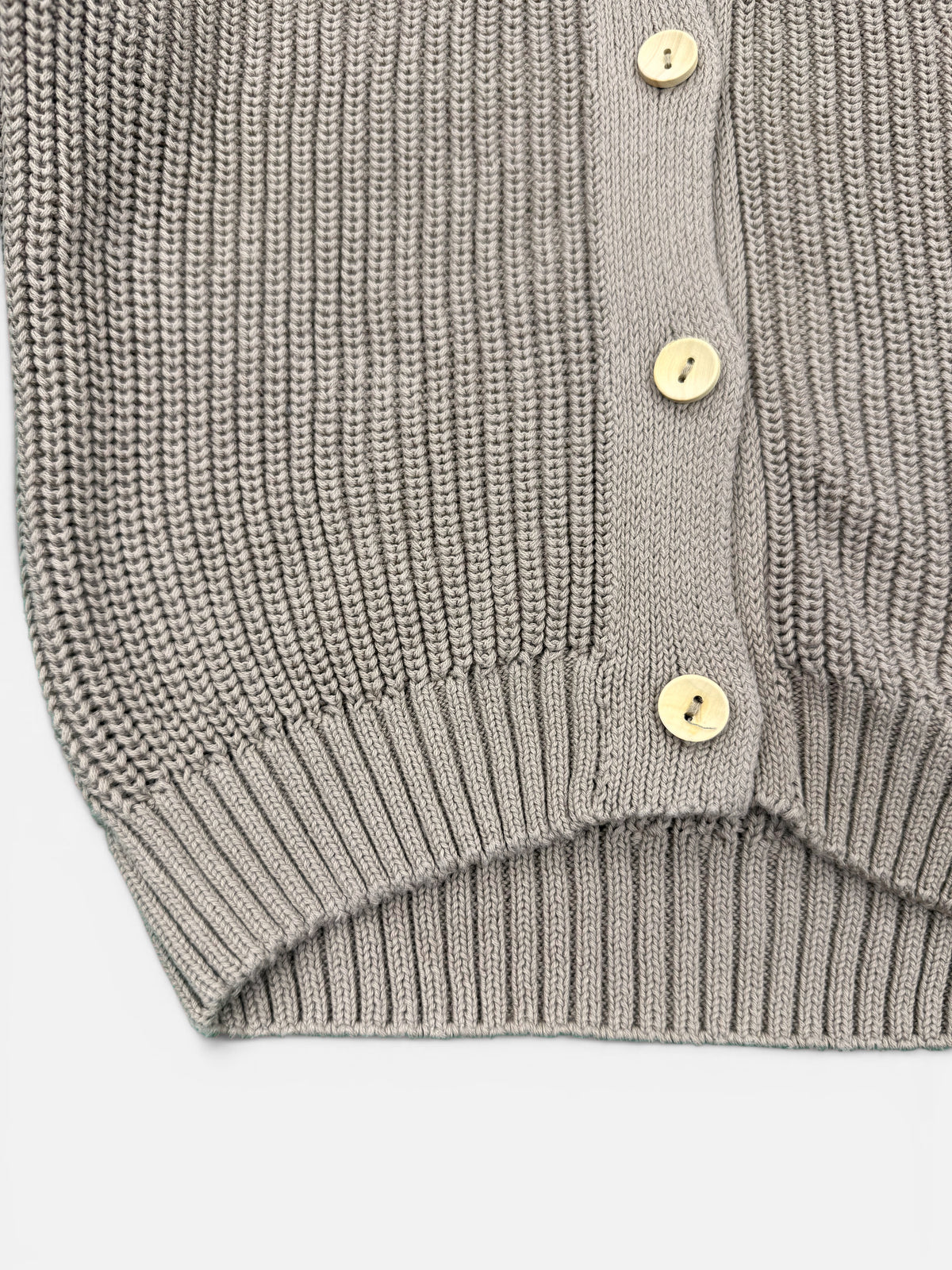 Guapoo Strickjacke mit Kapuze in Beige